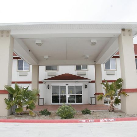 Budget Host Inn And Suites Cameron Екстериор снимка